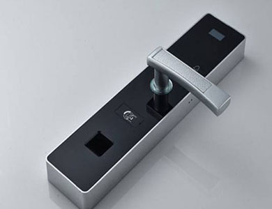 新龙24小时上门开锁公司